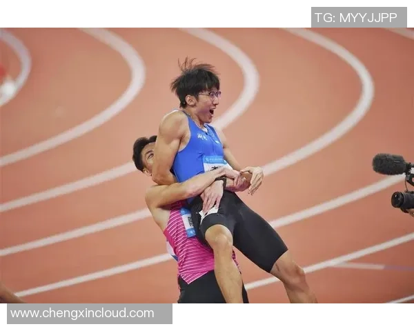 全运会｜李泽洋成为我国第八位跑进10秒10的百米运动员